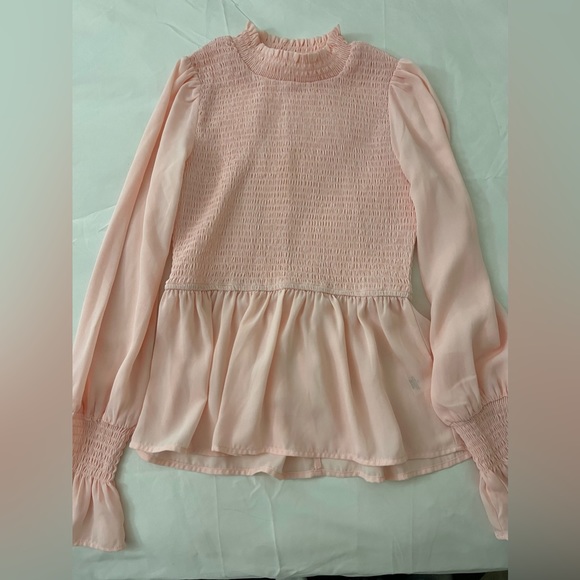 Pink top - Picture 2 of 2